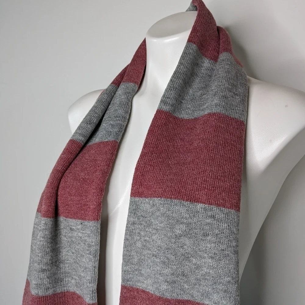✨3/$15 Founders Brewing Co red grey striped winter scarf OS